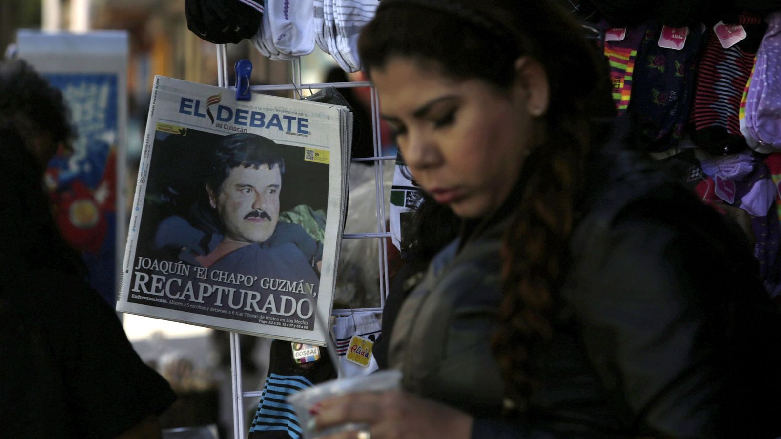 Foto: Imagen de la portada de 'El Debate' con la noticia sobre la detención de 'el Chapo' Guzmán. (Reuters)