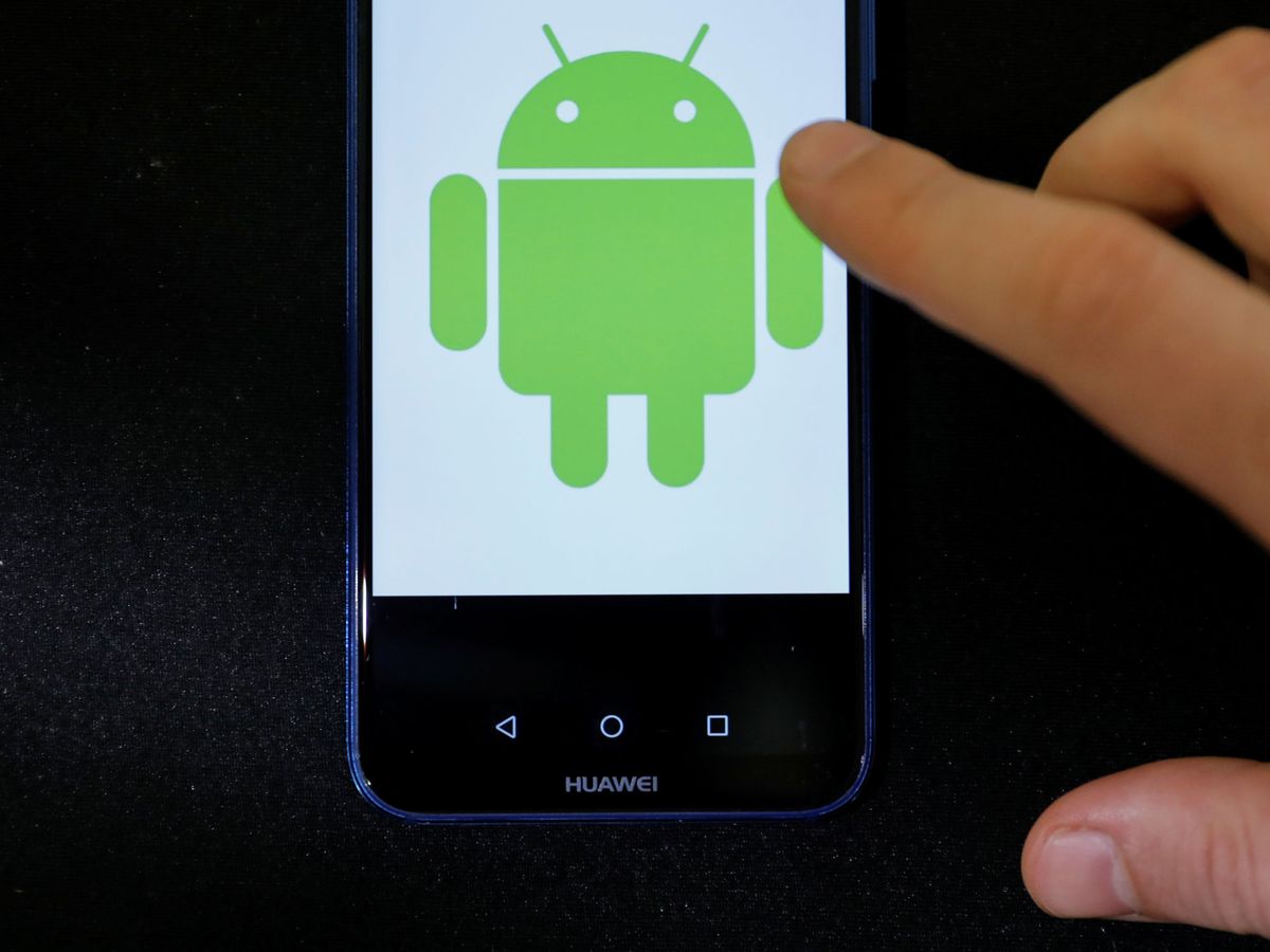 Foto: Android logo is displayed on a huawei smartphone in this illustration picture