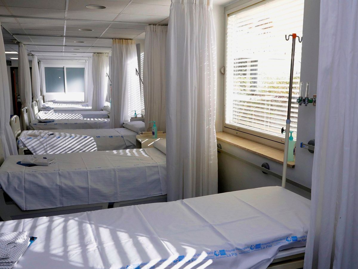 Foto: Sala para pacientes en el área de Urgencias del Hospital Universitario La Paz de Madrid. (EFE)