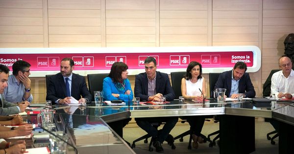 Foto: Pedro Sánchez, este 16 de octubre durante la reunión de la comisión permanente de la ejecutiva federal del PSOE. (EFE)