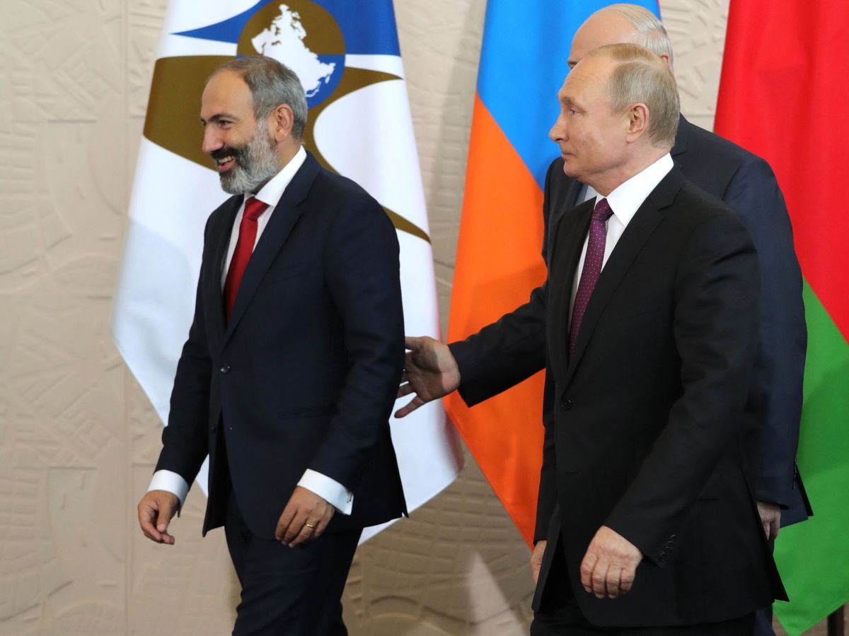 Foto: Nikol Pashinián y Vladímir Putin en una imagen de archivo. (EF/Michael Klimentyev/Sputnik Kremlin Pool)