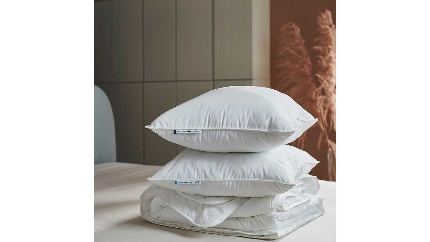 Sabrías decir cuál es el tipo de almohada que necesitas por tu forma de  dormir? En Ikea puedes encontrar hasta 4 diferentes