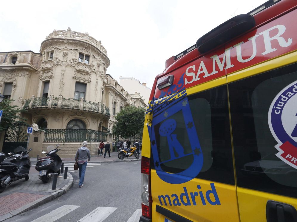 Foto: Una ambulancia del Samur en Madrid. (EFE)