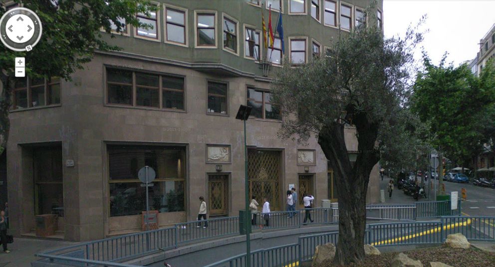 Sede de la conselleria de Justicia, en el número 26 de la calle Caspe (Google Maps). 