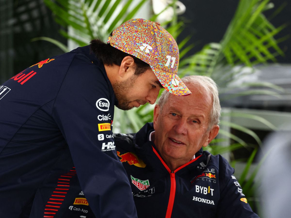 Foto: Sergio Pérez con Helmut Marko en el pasado Gran Premio de Canadá. (Reuters/Evan Buhler)