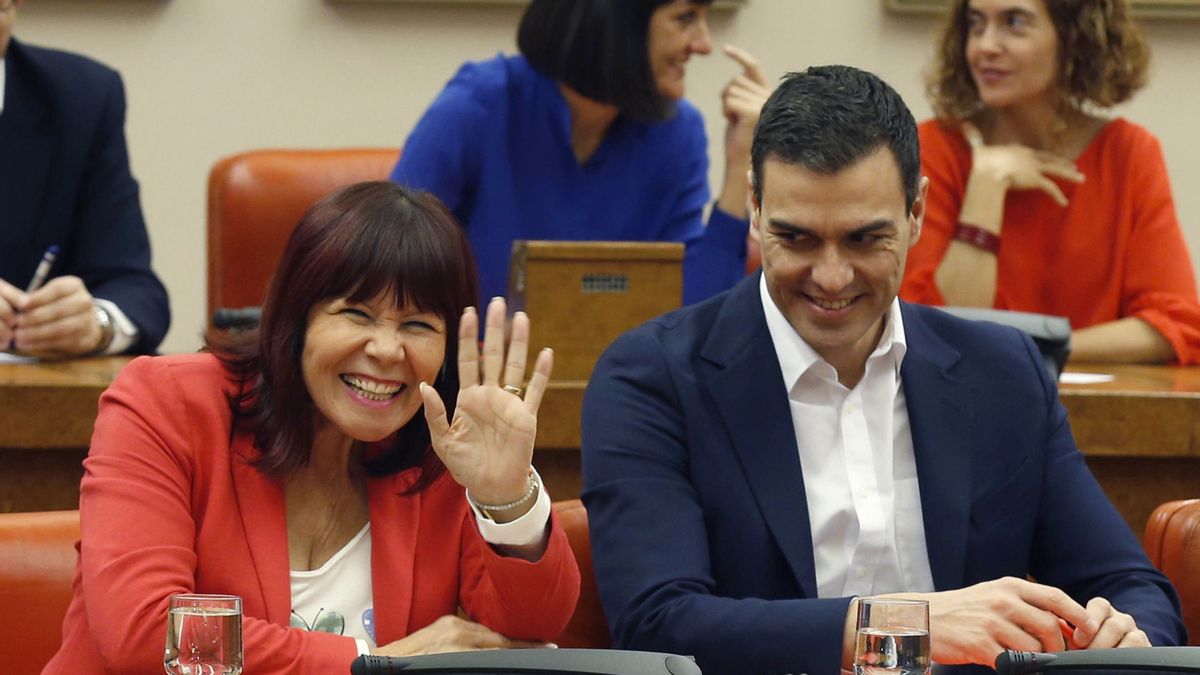 El PSOE no renuncia al coche oficial en el Congreso, pero sí a su exclusividad