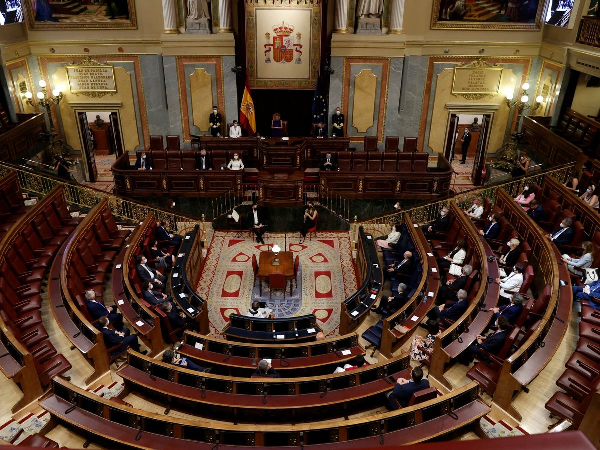 Foto: Vista del Congreso de los Diputados, en una imagen de archivo. (EFE/Guillén)
