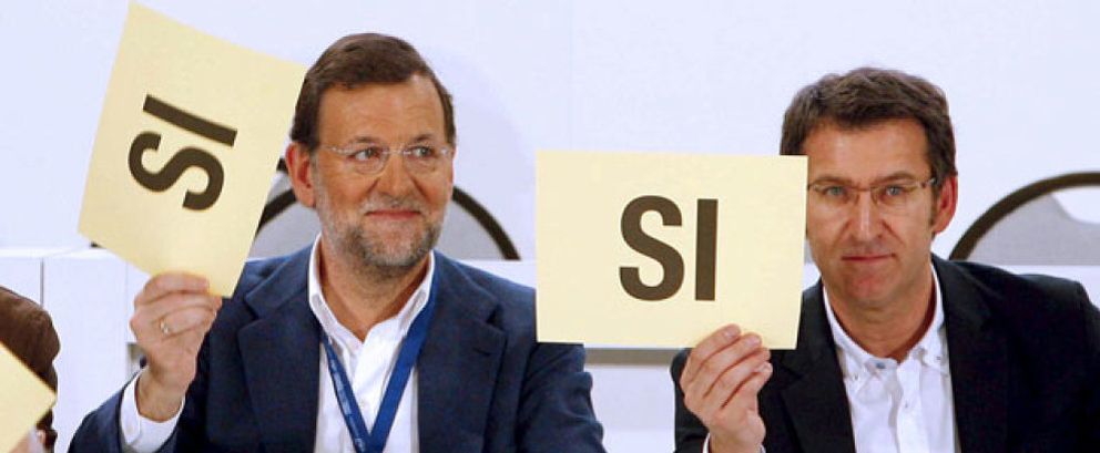 Foto: Rajoy prevé ganar "de calle" las europeas frente a un Zapatero "manirroto" que debe "rectificar" su política