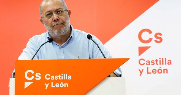 Foto: El candidato de Cs a la Junta de Castilla y León, Francisco Igea, en una rueda de prensa este martes. (EFE)