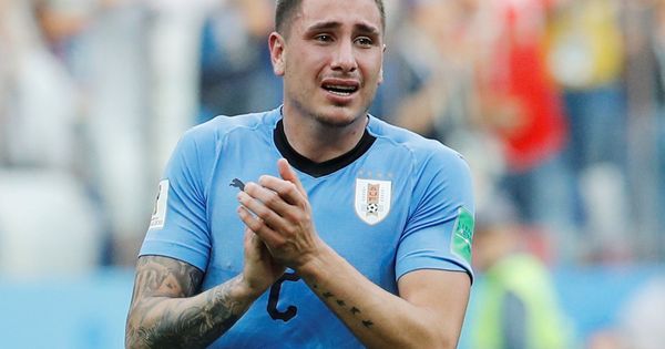 Foto: Las lágrimas de Giménez en el Uruguay-Francia de cuartos de final. (Reuters)