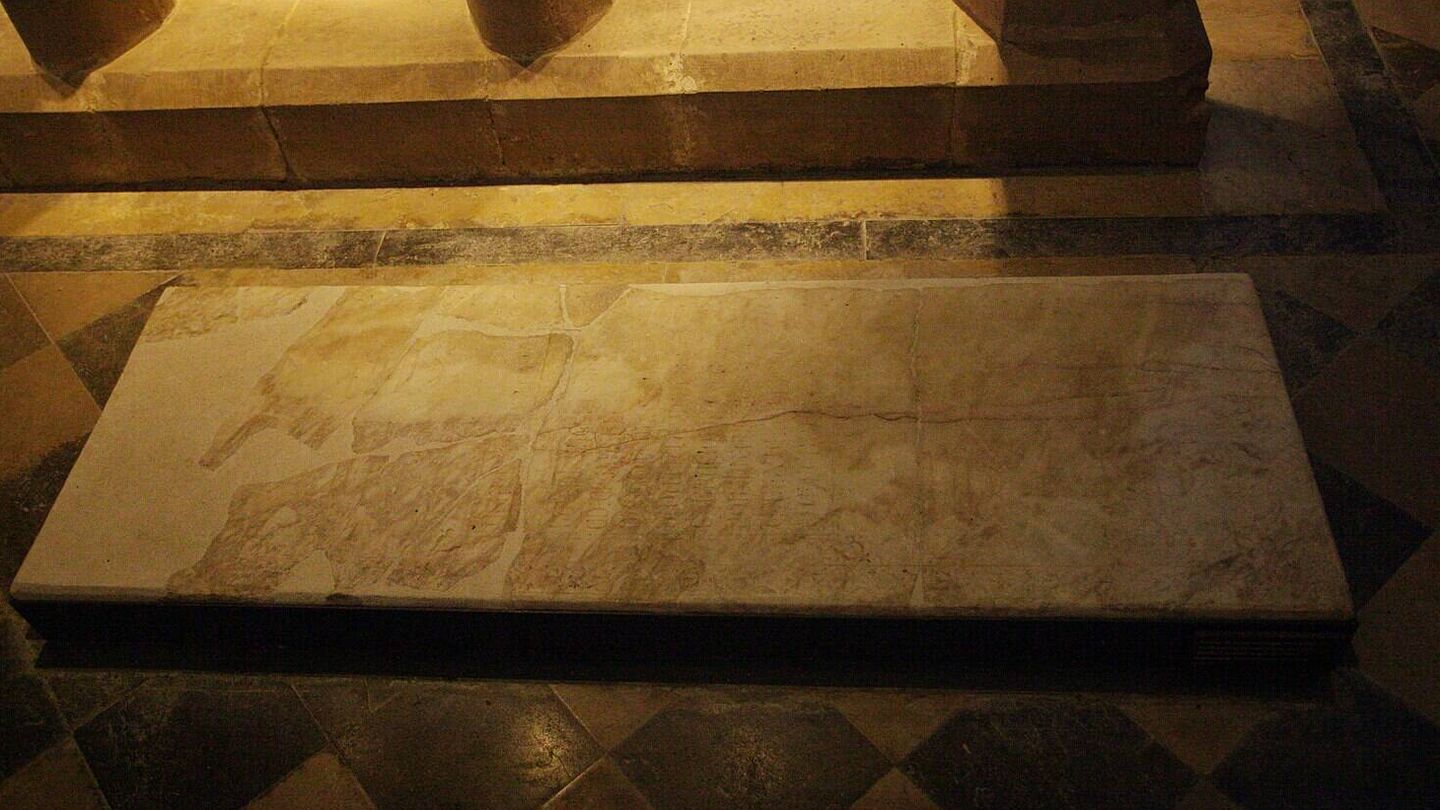 Tumba de Roger de Lauria en el monasterio de Santes Creus. (Fuente: Wikimedia)
