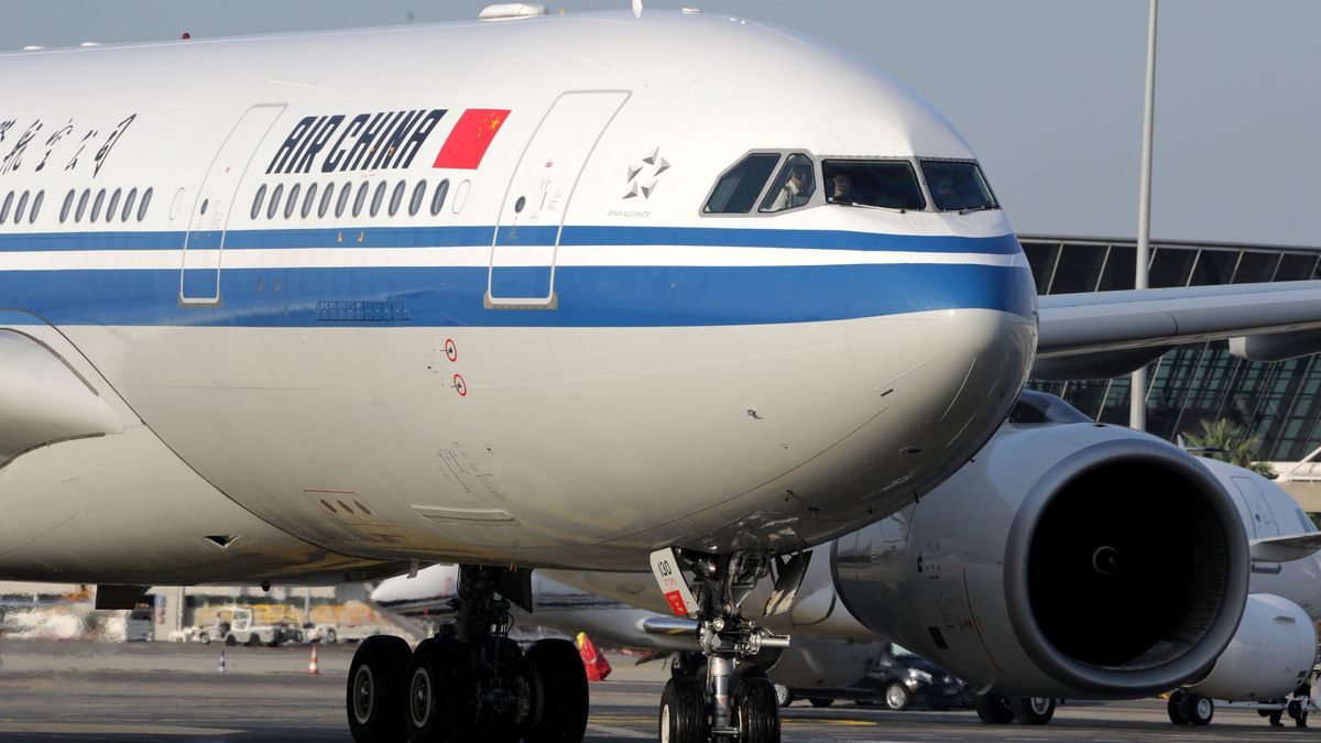 Del Airbus de Air China al Boeing 747 de Atlas Air: los colosos del aire que traen el material