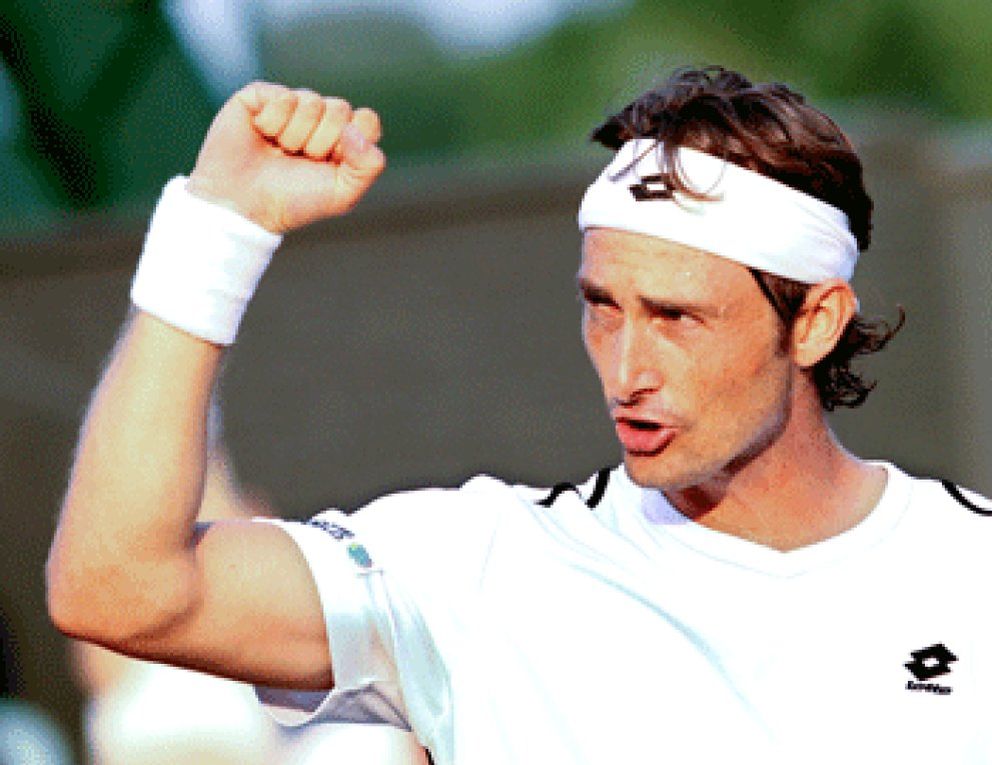 Foto: Ferrero, el invitado sorpresa, contra Murray y su afición en Wimbledon