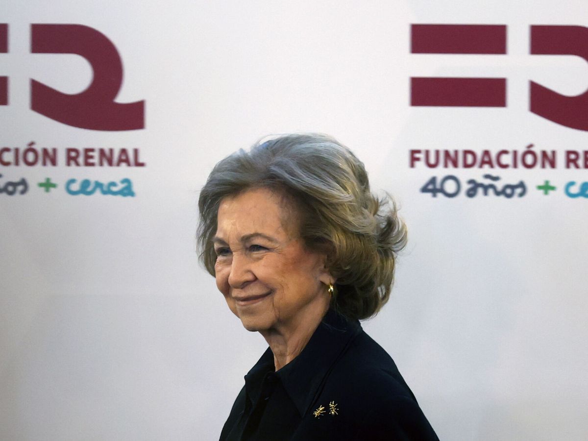 Foto: La reina Sofía preside la entrega de los premios de investigación de la Fundación Renal Íñigo Álvarez de Toledo. (EFE/Javier Lizon)