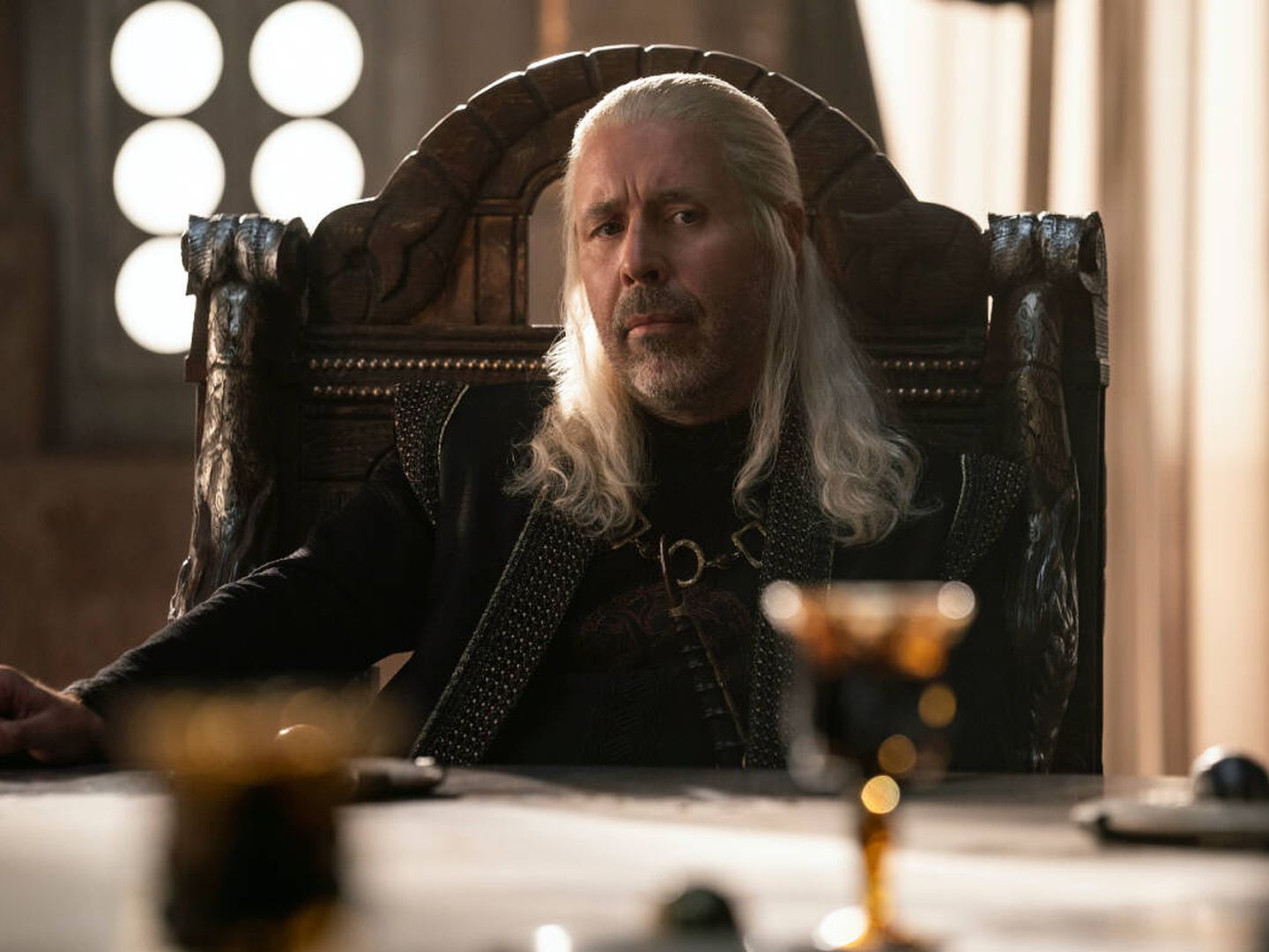 Paddy Considine como Viserys I Targaryen. (HBO)