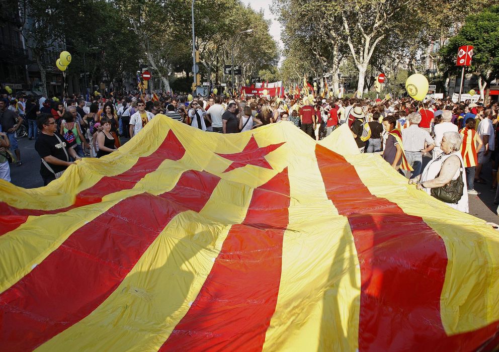 Foto: Manifestación independentista celebrada con motivo de la fiesta Nacional de Cataluña. (EFE)