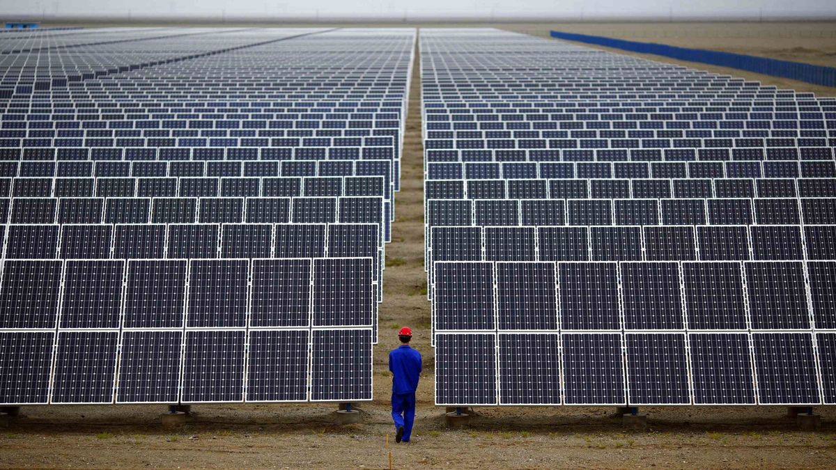 Everwood Capital ficha a PwC y Garrigues para vender sus fondos de fotovoltaica 