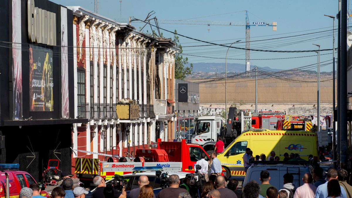 Trece muertos en el incendio de varias discotecas en Murcia: "Mami, la amo. Vamos a morir"
