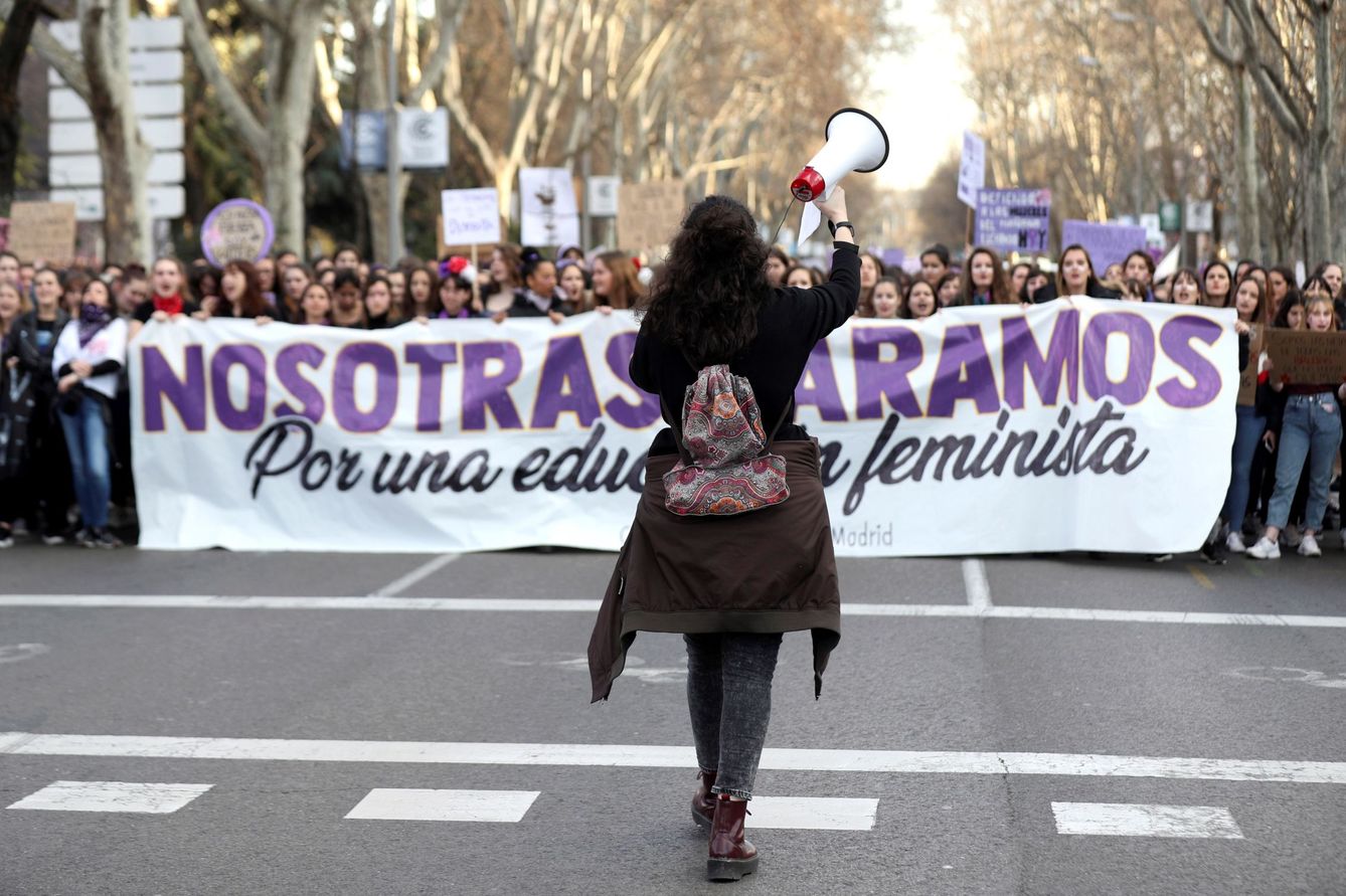 Cabecera de la manifestación en Madrid convocada con motivo del 8-M. (EFE)