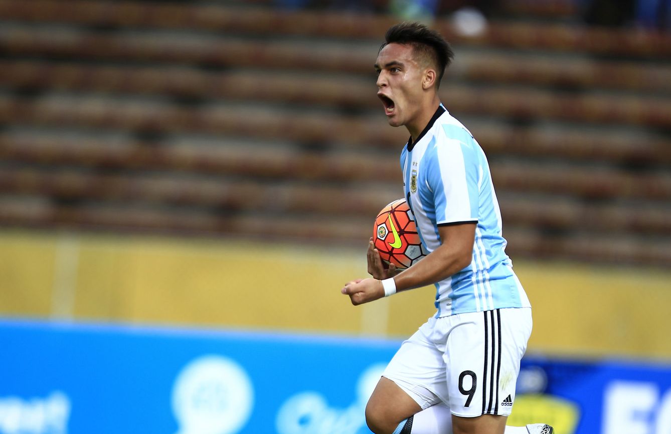 Lautaro Martínez celebra un gol marcado con la Sub 20 de Argentina. (EFE)