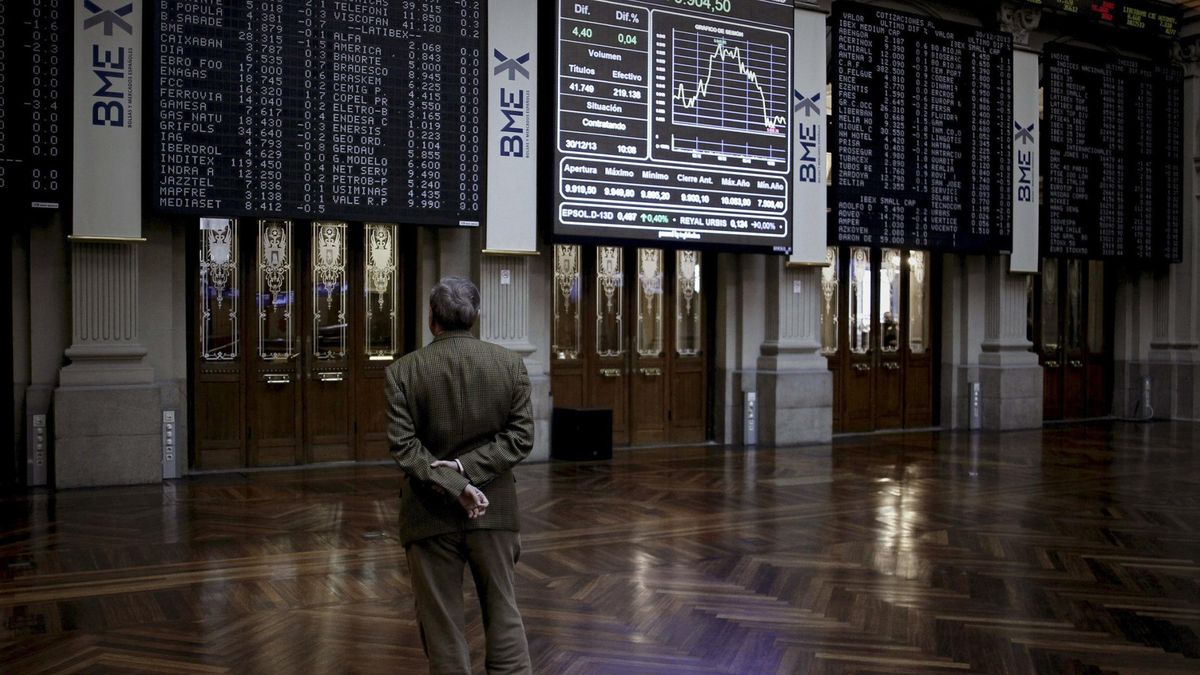 La banca y Wall Street hacen perder al Ibex casi un punto y le quitan los 10.400 enteros