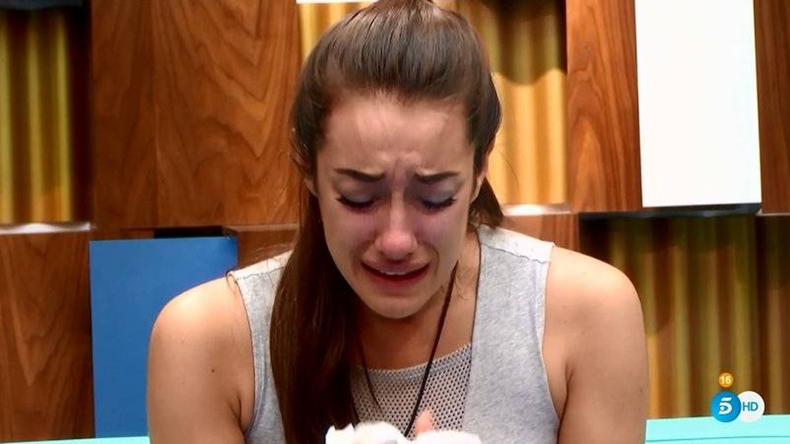 Foto: Adara llorando tras su última bronca con Pol en 'GH 17'