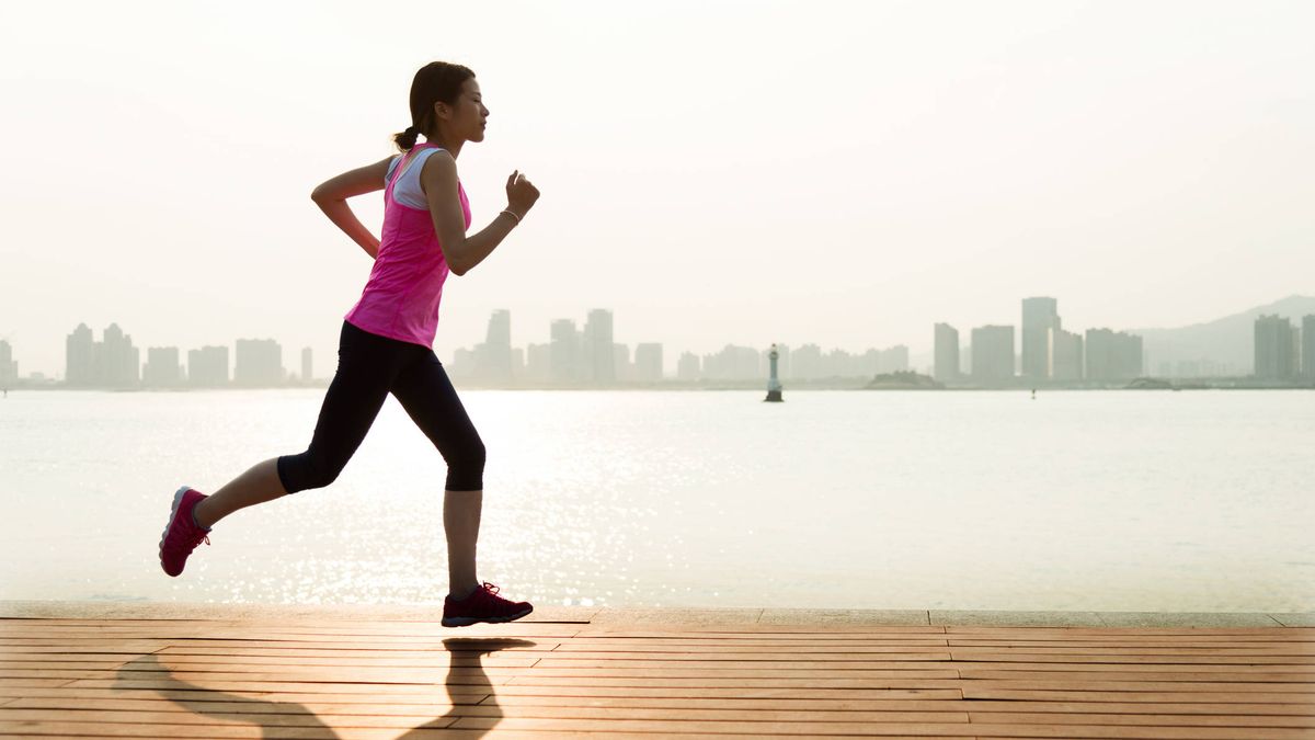 Caminar o correr: ¿cuál es el mejor ejercicio para quemar calorías y perder peso?