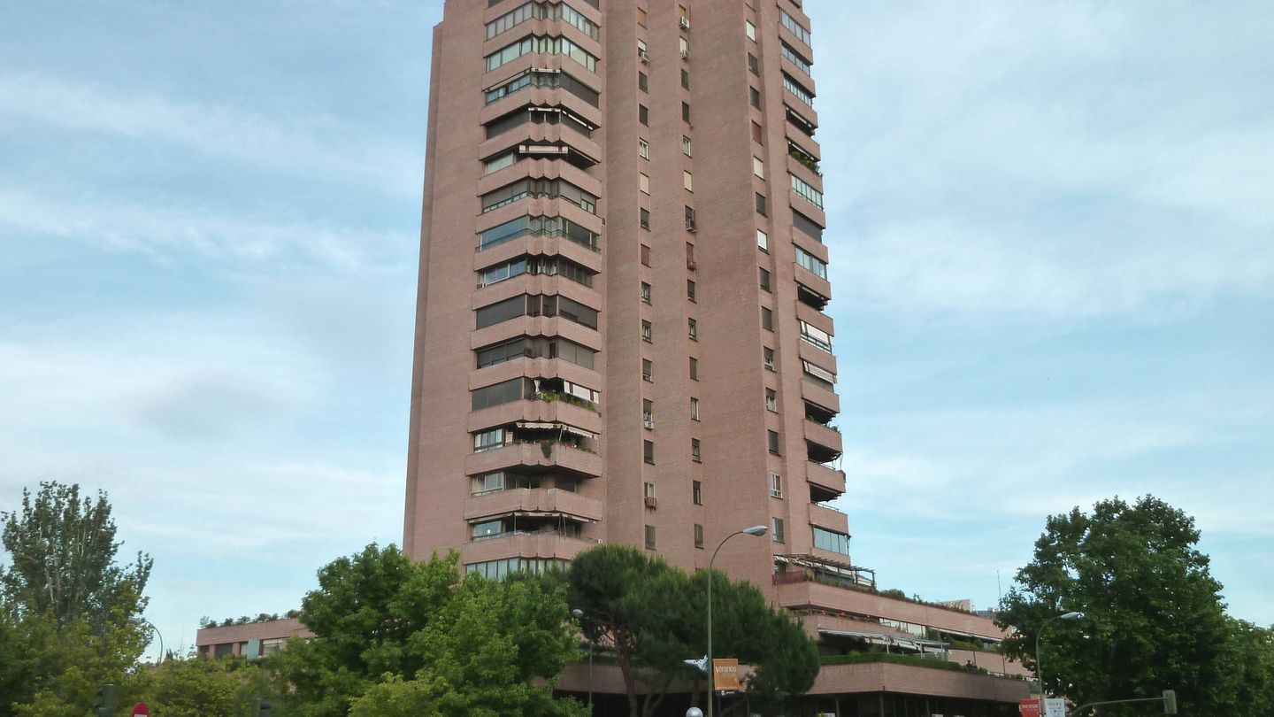 La Torre del Retiro (1969), una de las últimas obras de Gutiérrez Soto.