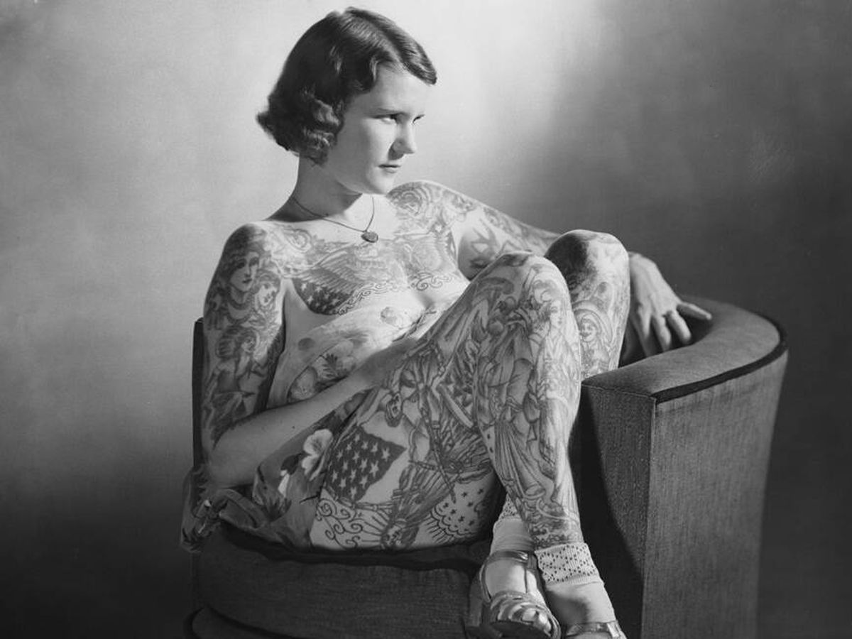 Foto: Betty Broadbent, artista de circo y tatuadora - Wikipedia