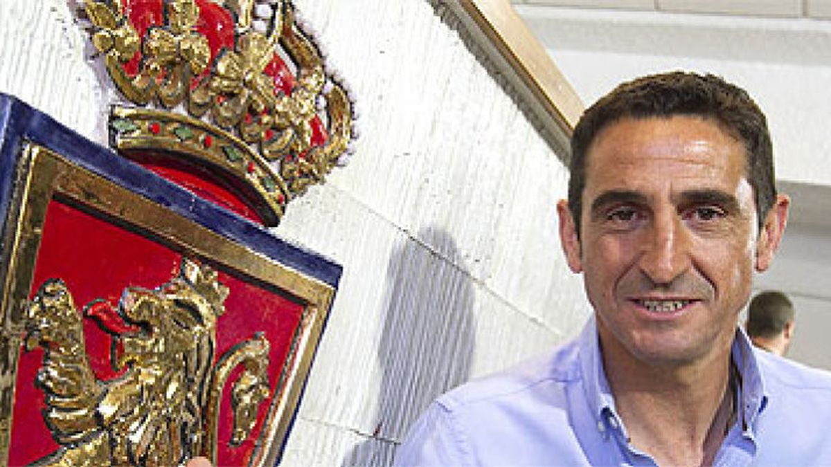 Jiménez renueva por tres temporadas con el Real Zaragoza