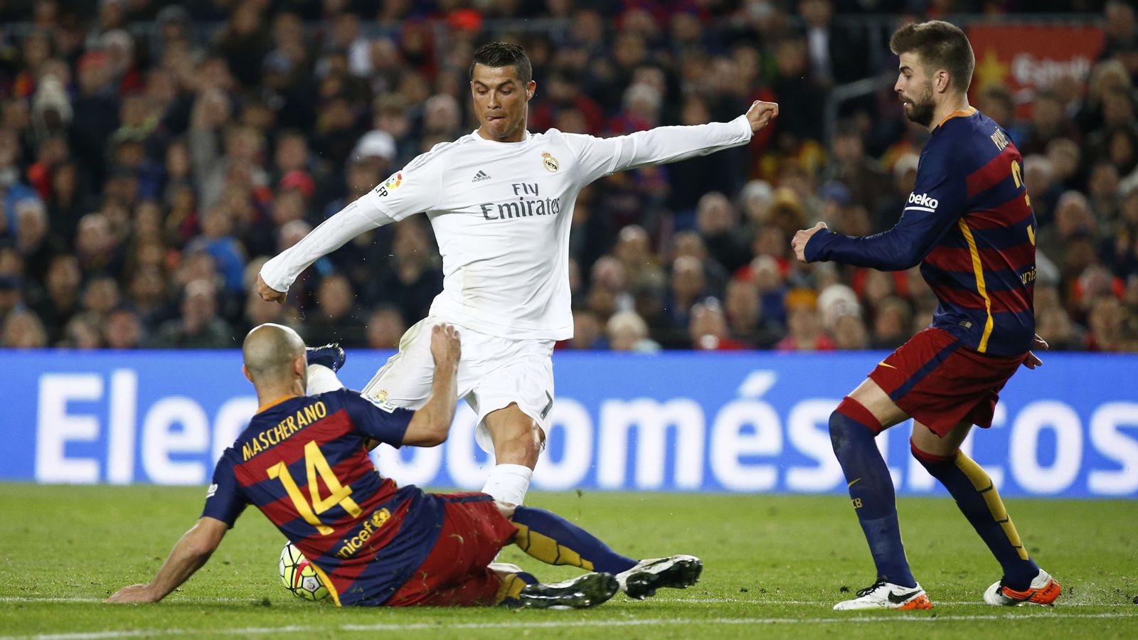 Foto: Cristiano Ronaldo, en una imagen del partido contra el Barcelona del pasado 2 de abril. (Reuters)