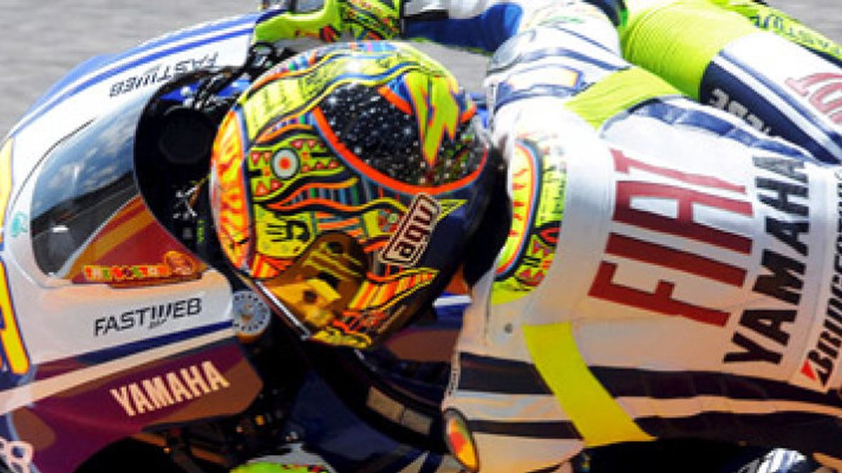 Rossi se somete a una segunda operación por su fractura de tibia y peroné