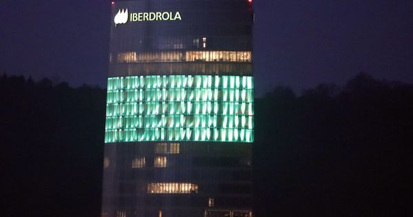 Foto: Imagen de la Torre de Iberdrola, sede social de la compañia. (EFE)