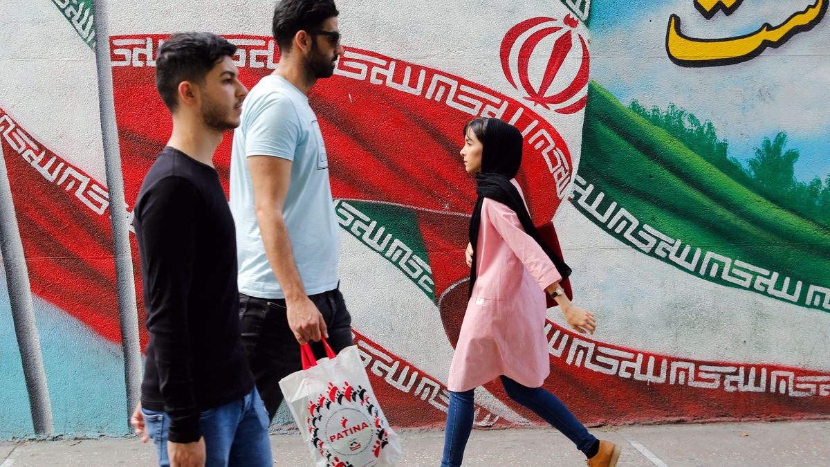 Irán reduce sus compromisos nucleares y da un plazo de 60 días para negociar