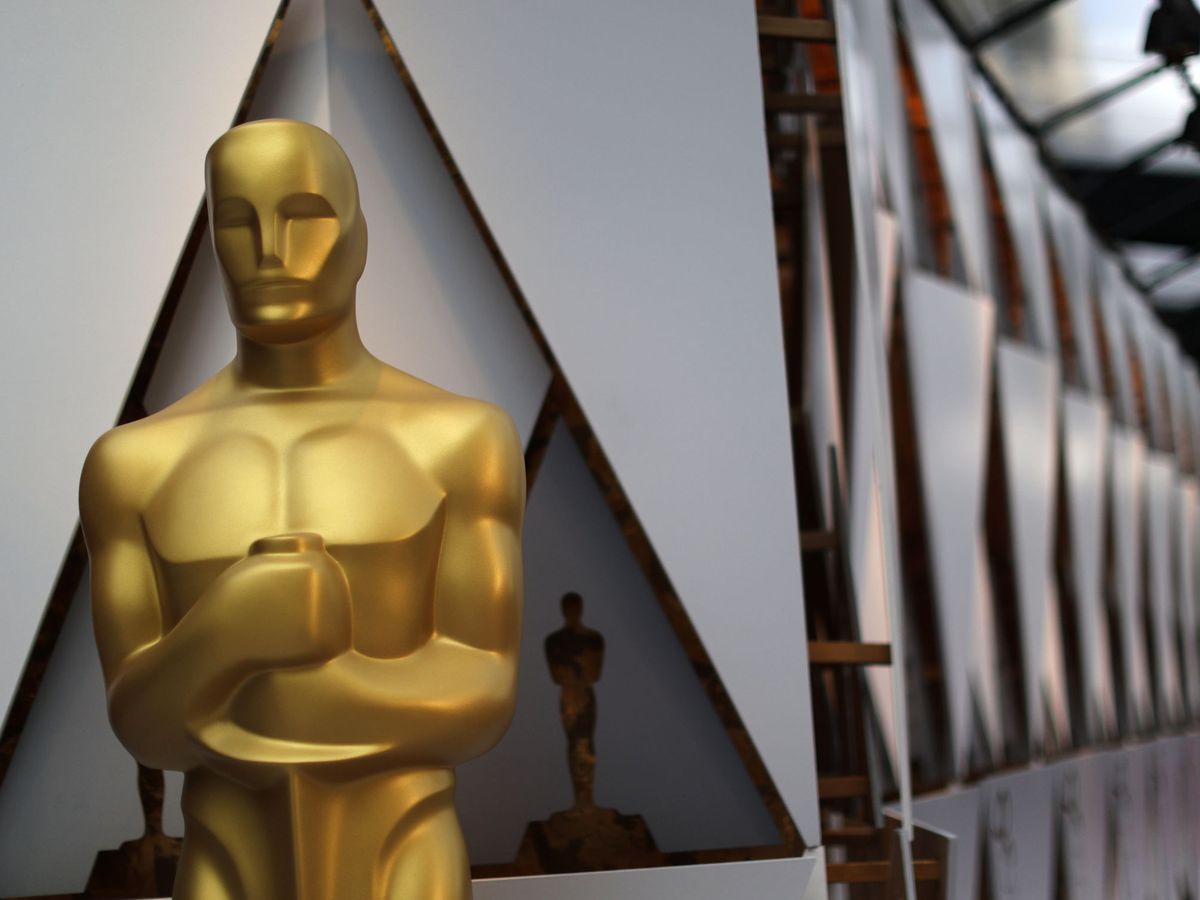 Foto: Una estatua de los Premios Oscar en el Dolby Theatre de Los Ángeles. (Reuters/Lucy Nicholson)
