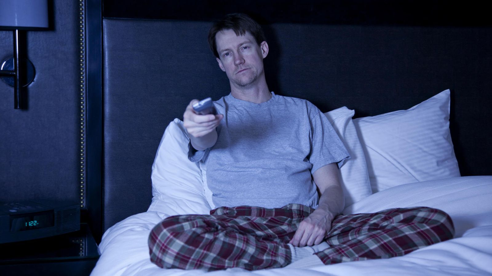 Foto: Los programas de teletienda que emiten de madrugada no siempre ayudan a conciliar el sueño. (iStock)