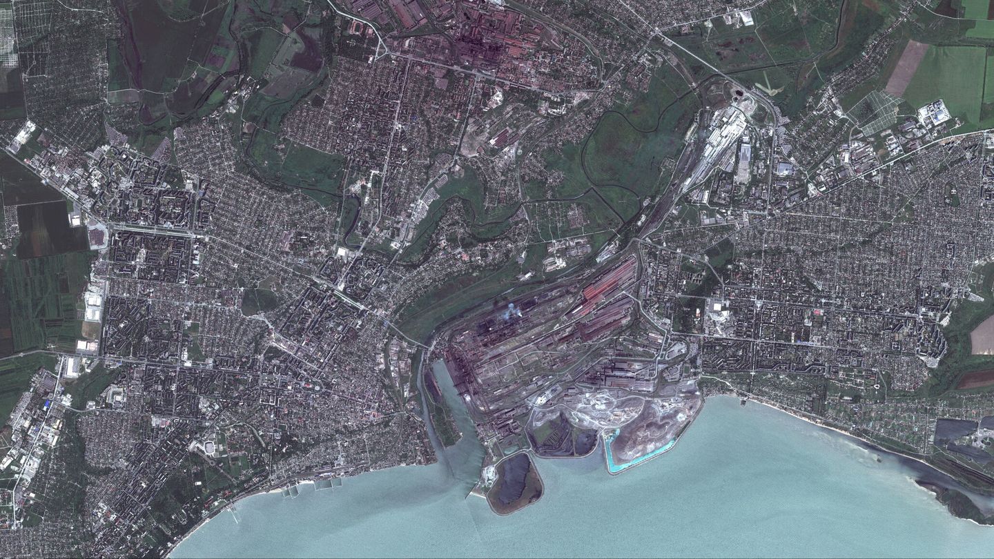 Puerto de Mariúpol. (Reuters/Maxar Technologies)