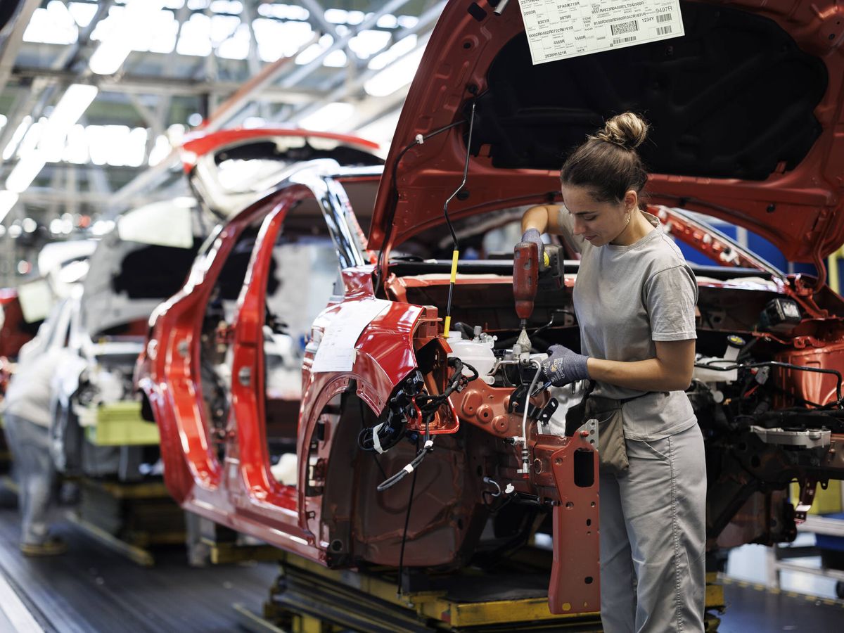 Foto: La fábrica cuenta con 2.259 empleados, un 73% hombres y un 27% mujeres. (Renault)