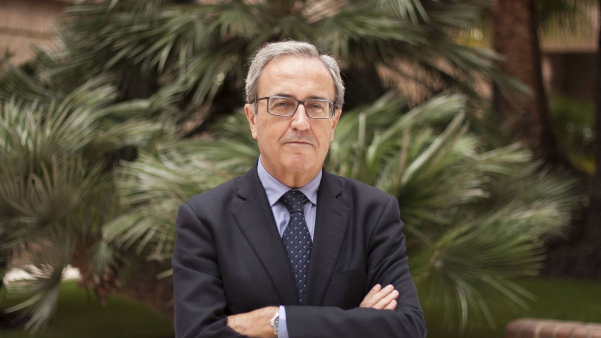 Francisco Pérez García, ganador del premio de Economía Emilio Ontiveros