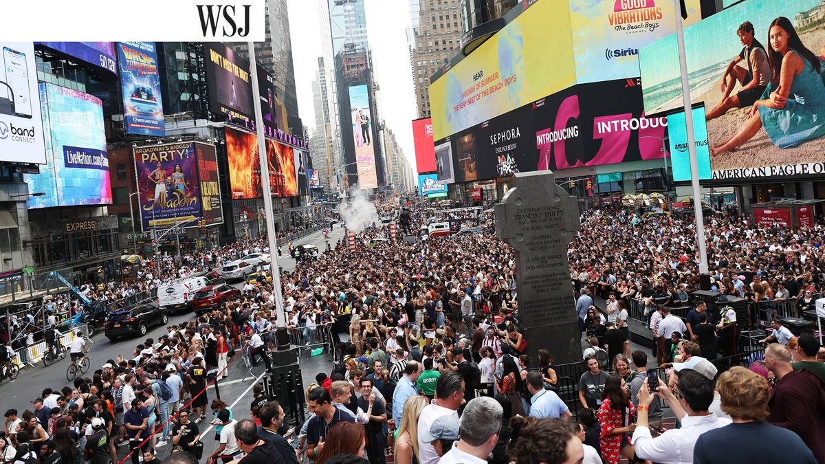 Las masas vuelven a Times Square: los alquileres comerciales se disparan un 40%