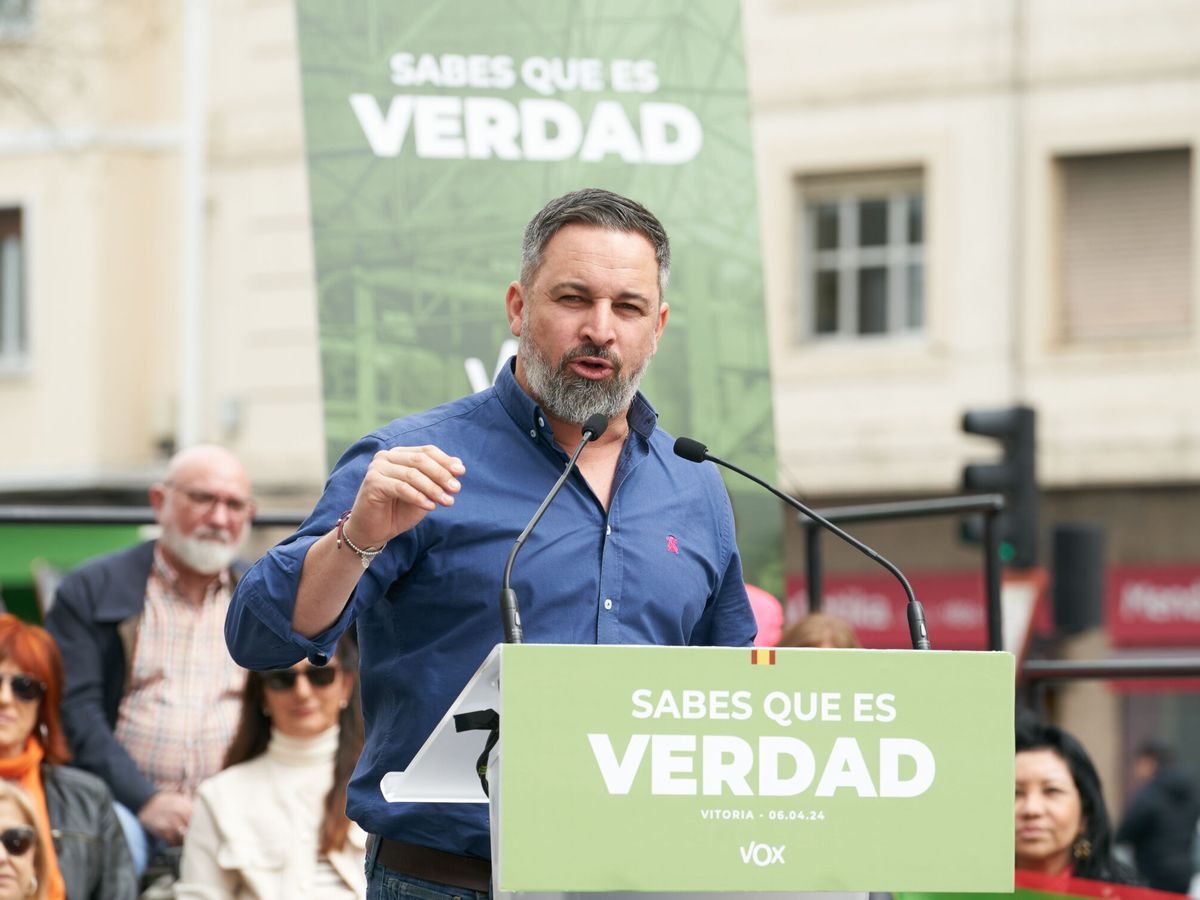 Foto: Abascal participa un acto de campaña. (Europa Press)