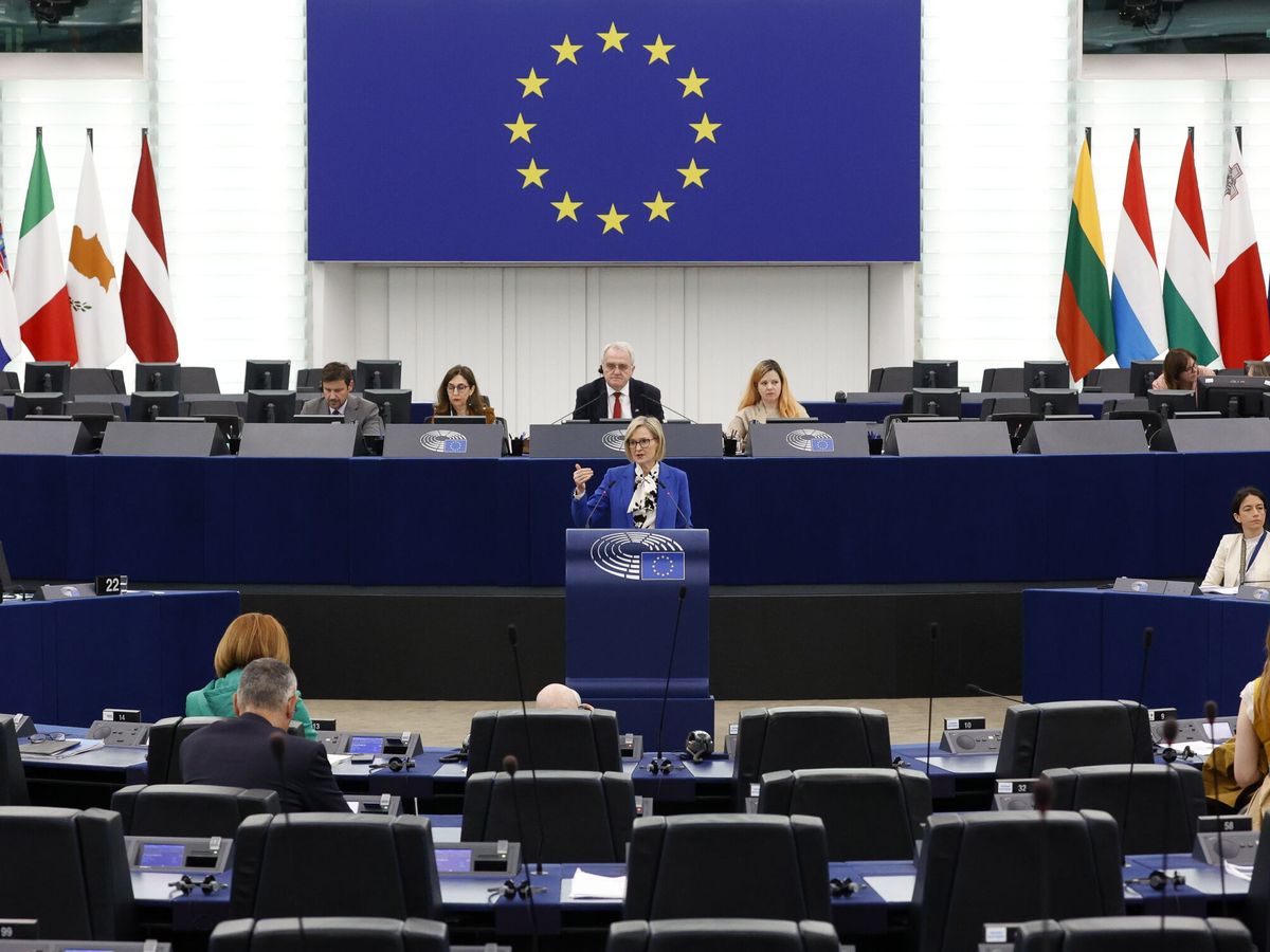 Foto: Sesión del pleno del Parlamento Europeo en una imagen de archivo. (EFE/EPA/Julien Warnand) 