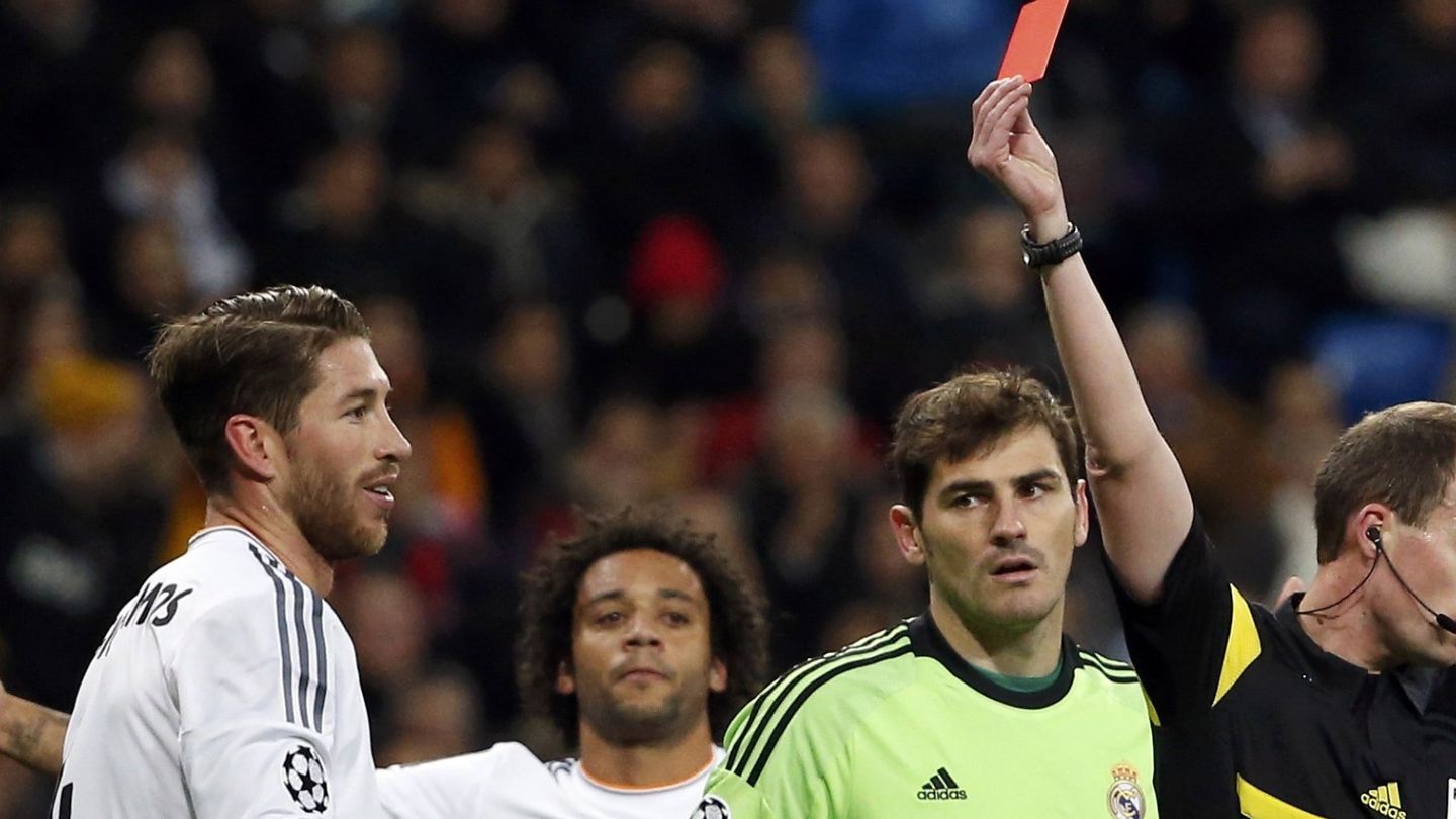Sergio Ramos tras ser expulsado el pasado miércoles (Reuters).