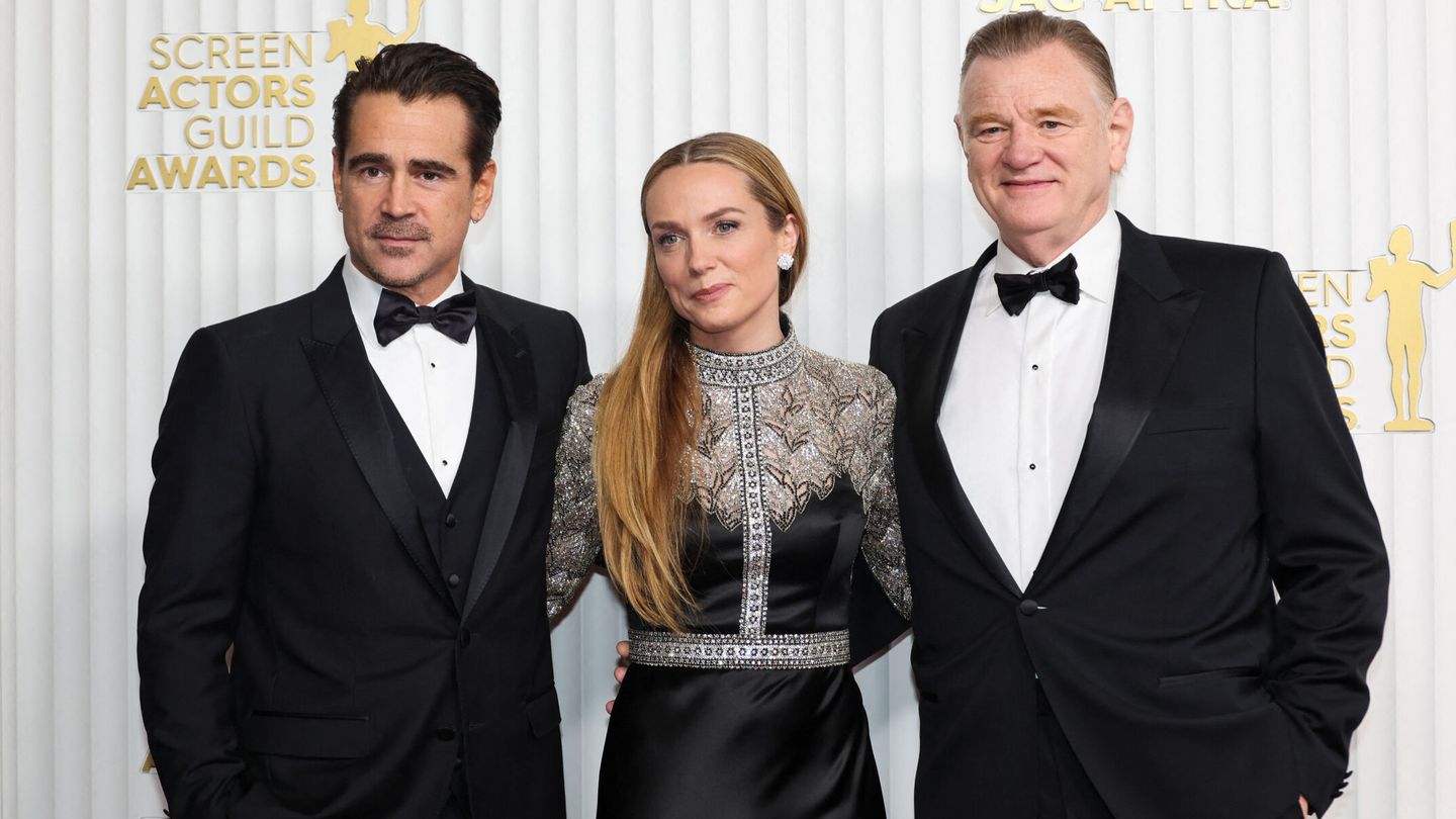 Colin Farrell, Kerry Condon, y Brendan Gleeson, elenco de 'Almas en pena de Inisherin'. (Reuters/Aude Guerrucci)