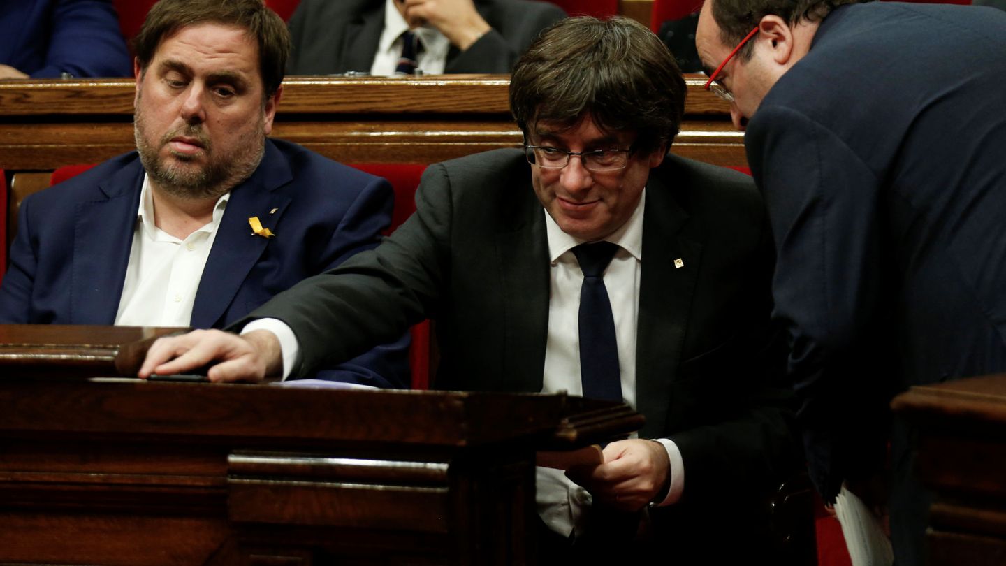 Oriol Junqueras y Carles Puigdemont. (Reuters)