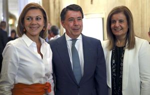 Cospedal, el ninguneo a Ignacio González y el cerco del PP a RTVE