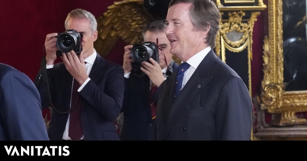 El encuentro del rey Felipe con su primo, Pedro de Borbón-Dos Sicilias, que ya es toda una tradición en el 12 de octubre