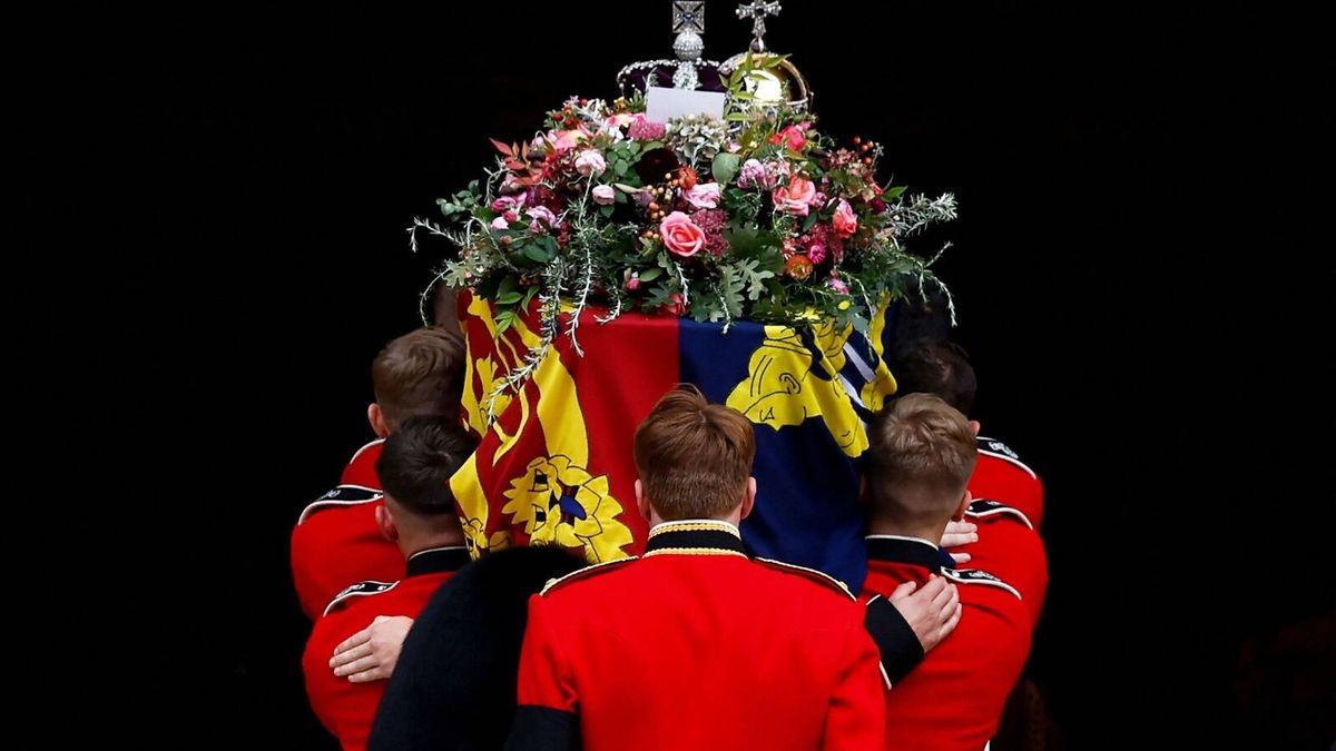 El funeral de Isabel II demuestra por qué la monarquía británica se eleva muy por encima del resto