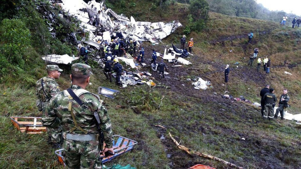 Suspenden el permiso para volar a Lamia, la aerolínea accidentada en Colombia