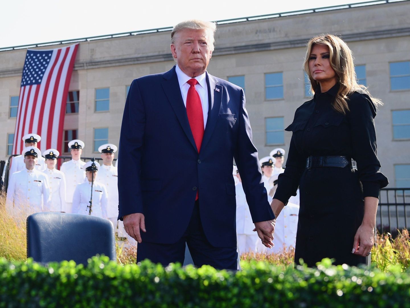 Donald Trump y Melania, en un acto oficial por el 11-S. (EFE)